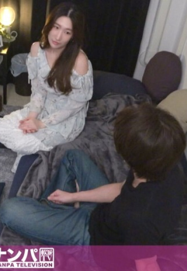 GANA-3251 Nàng thơ tóc đen dài quyến rũ bên men rượu sake