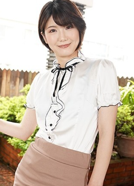 HEYZO-3630 Sumire Maeda và màn vụng trộm đầy kích thích với bạn của con trai