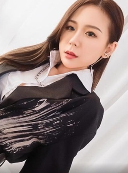 MUSUME-021726 Khoảnh khắc hư hỏng của người đẹp có làn da không tì vết