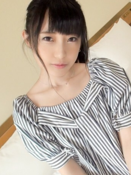 SIRO-3901 Vẻ đẹp tri thức của nàng công sở và khao khát thầm kín