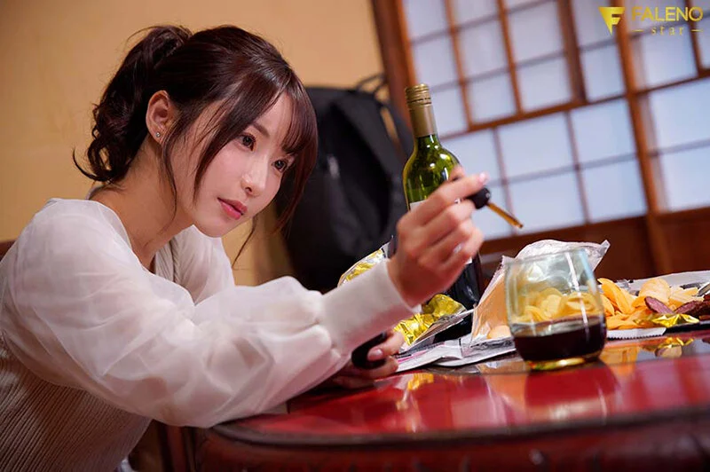 FSDSS-572 Angel Moe và sự cám dỗ ngọt ngào từ liều thuốc kích thích nơi quê nhà