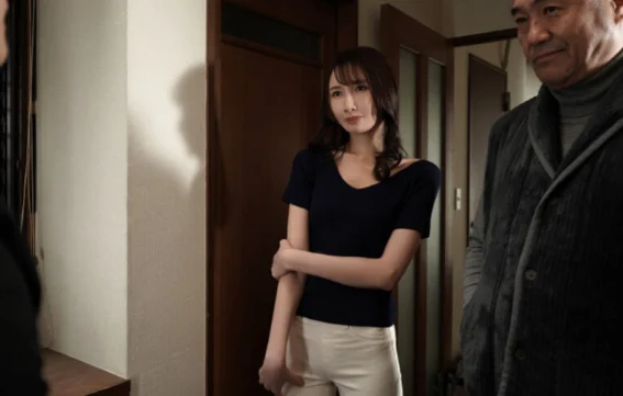 JUQ-323 Kế hoạch chiếm đoạt con dâu tương lai của người cha biến thái