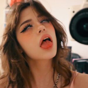 Streamer Hannah Owo Onlyfans – Bản sex đẹp không che bao hồng