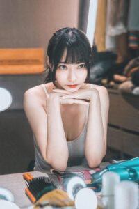 Lộ clip Sandy khỏa thân show hàng siêu nóng bỏng FULL HD