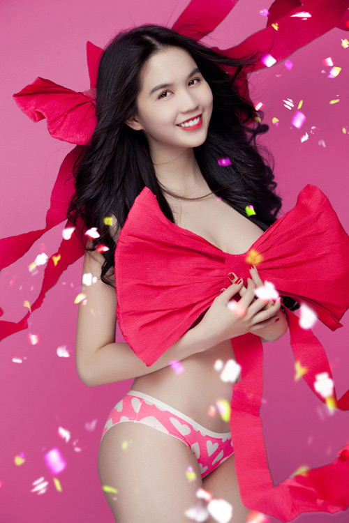ngọc trinh nude