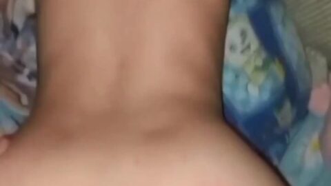 Doggy em gái mông căng tròn