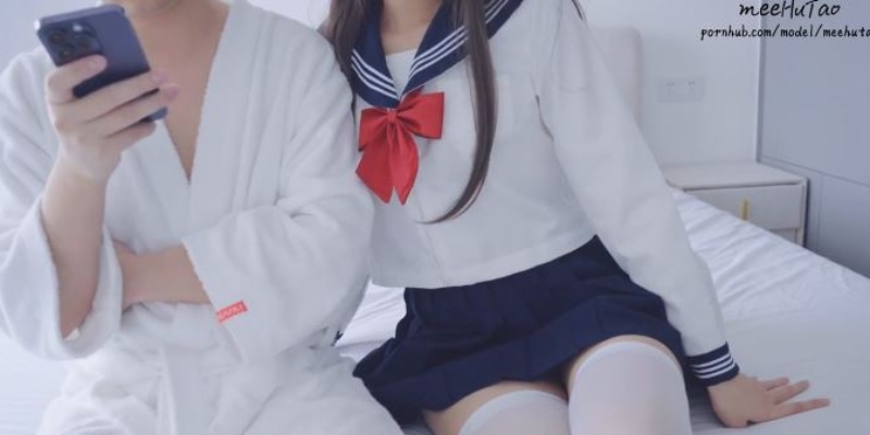 Em ướt át, sữa đặc tràn nệm, anh vuốt ve mãi không thôi